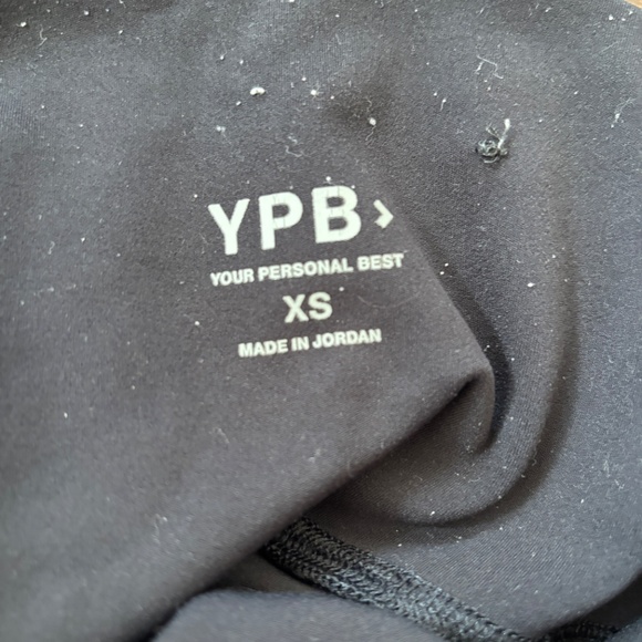 Abercrombie & Fitch (YPB) black leggings - Picture 2 of 2